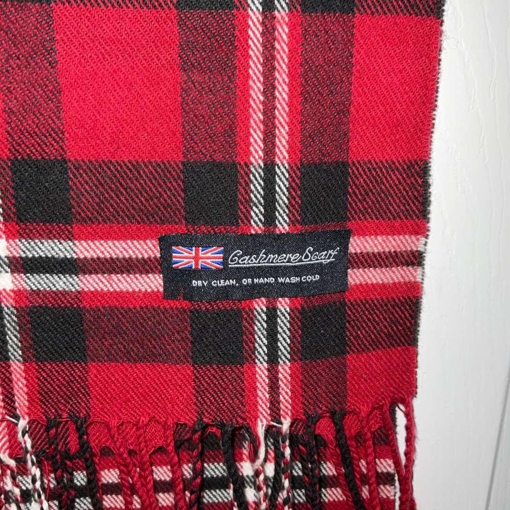 Cashmere scarf